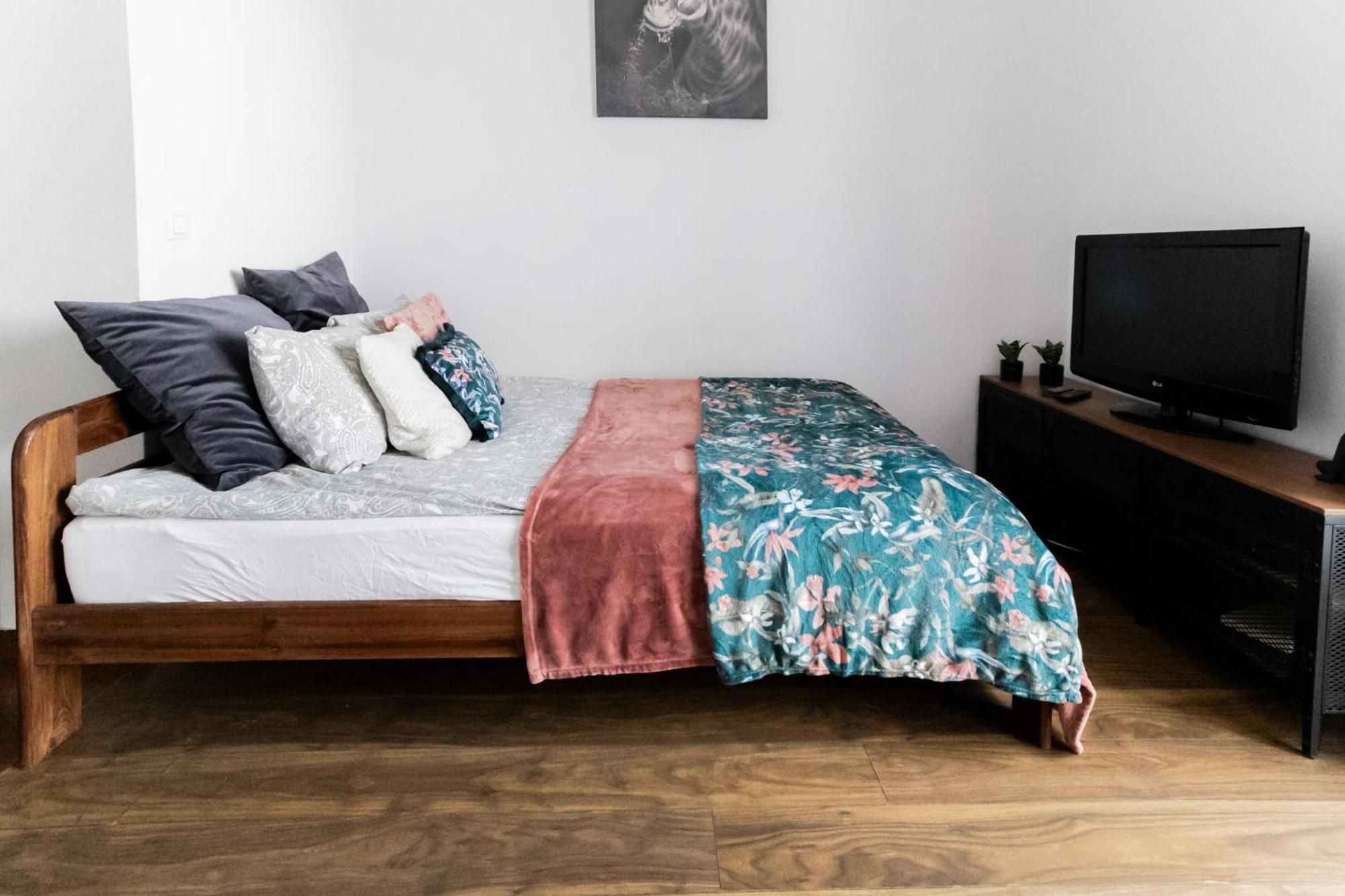 Piotrapartments - Swietokrzyska City Center Apartments Varsavia Esterno foto