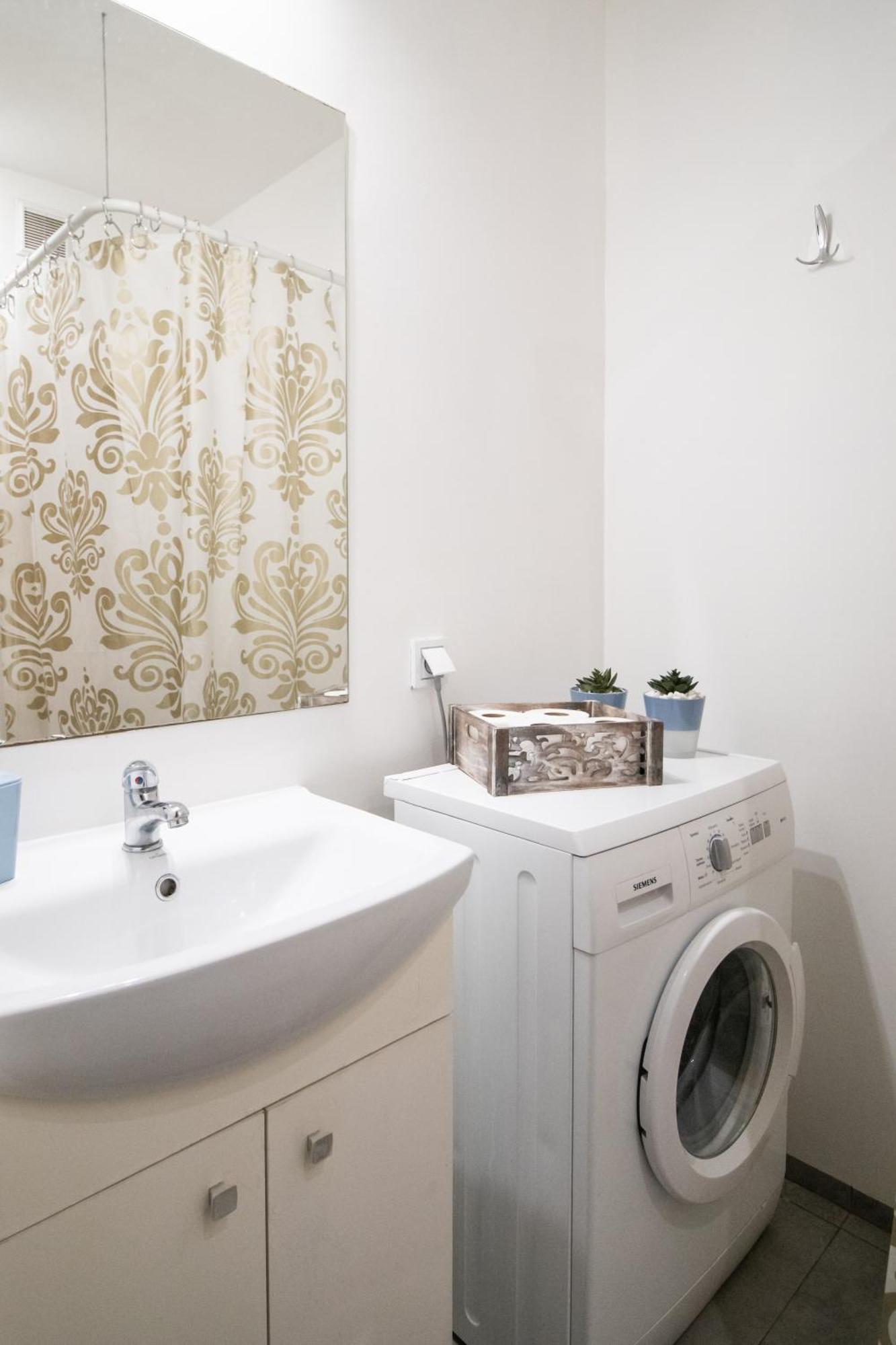 Piotrapartments - Swietokrzyska City Center Apartments Varsavia Esterno foto