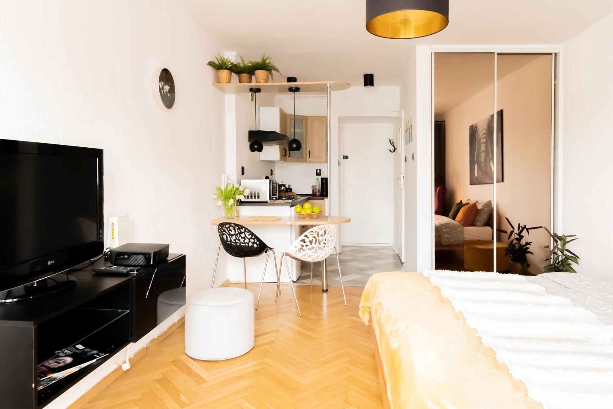 Piotrapartments - Swietokrzyska City Center Apartments Varsavia Esterno foto